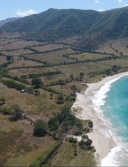 morobay sumbawa indonesia